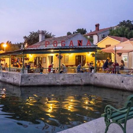Apartments Ana Pogana Punta Križa Eksteriør billede