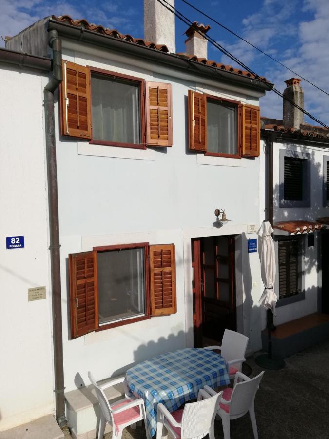 Apartments Ana Pogana Punta Križa Eksteriør billede