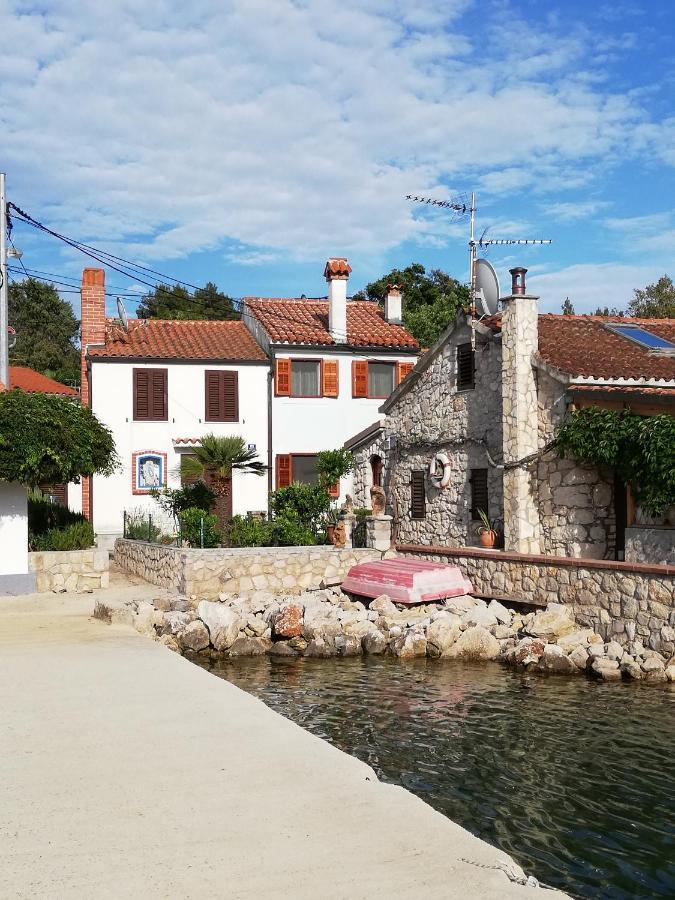 Apartments Ana Pogana Punta Križa Eksteriør billede