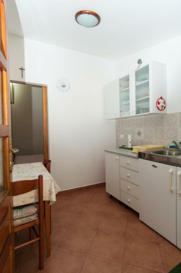 Apartments Ana Pogana Punta Križa Eksteriør billede